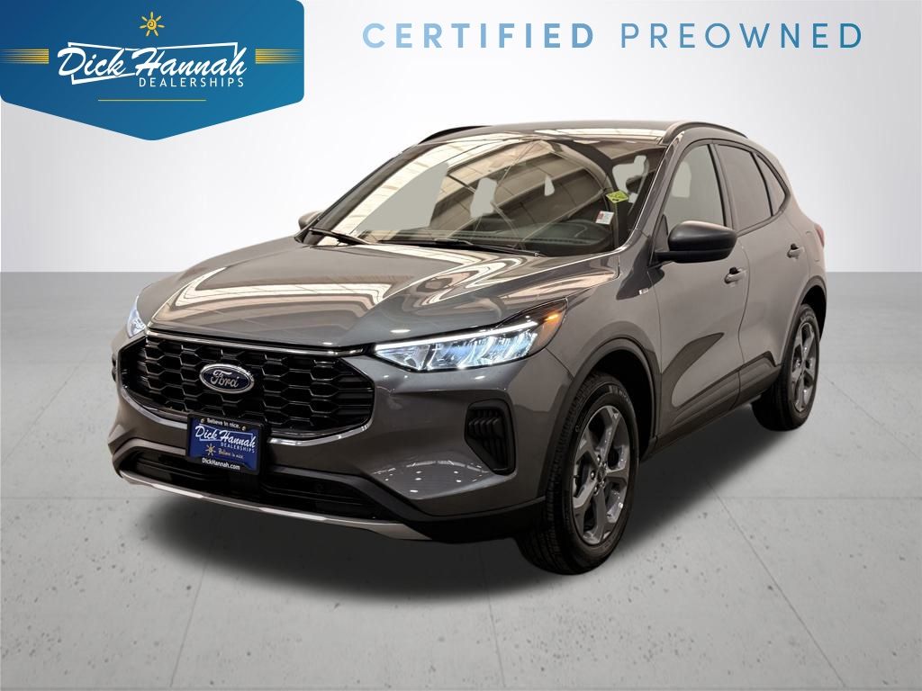 2025 Ford Escape ST-Line