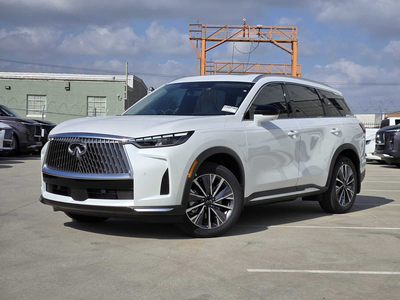 2026 INFINITI QX60 LUXE's photo