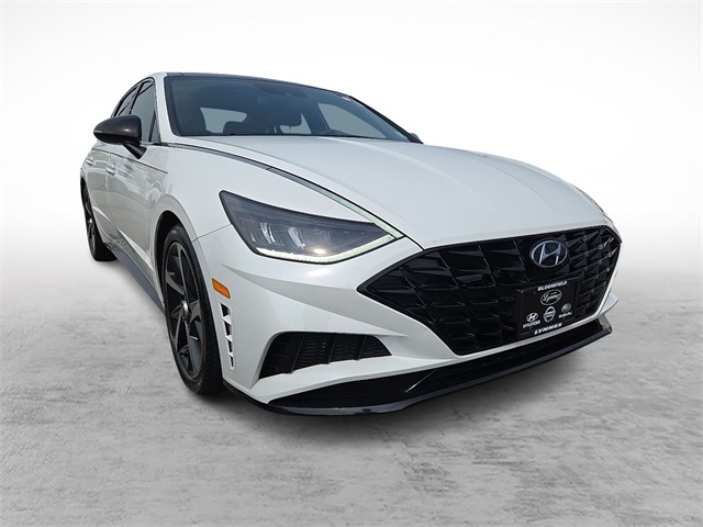 2022 Hyundai Sonata SEL Plus photo 2
