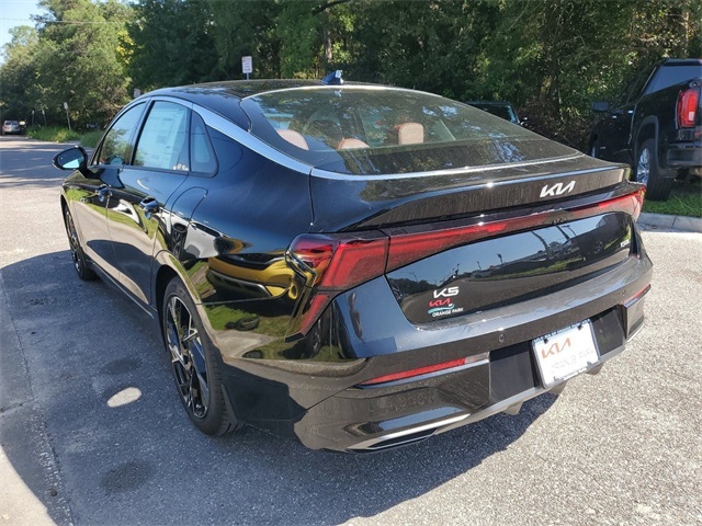 2025 Kia K5 GT-Line photo 4