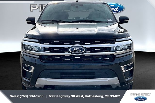2023 Ford Expedition Limited photo 2