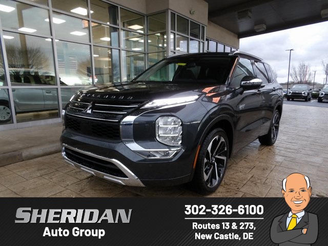 2025 Mitsubishi Outlander Plug-in Hybrid SEL's photo