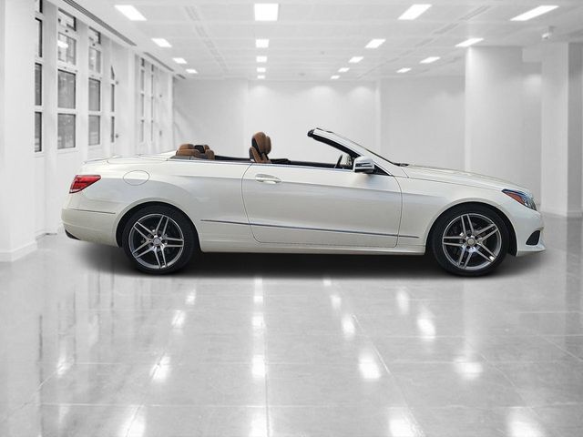 2014 Mercedes Benz E 350 photo 29