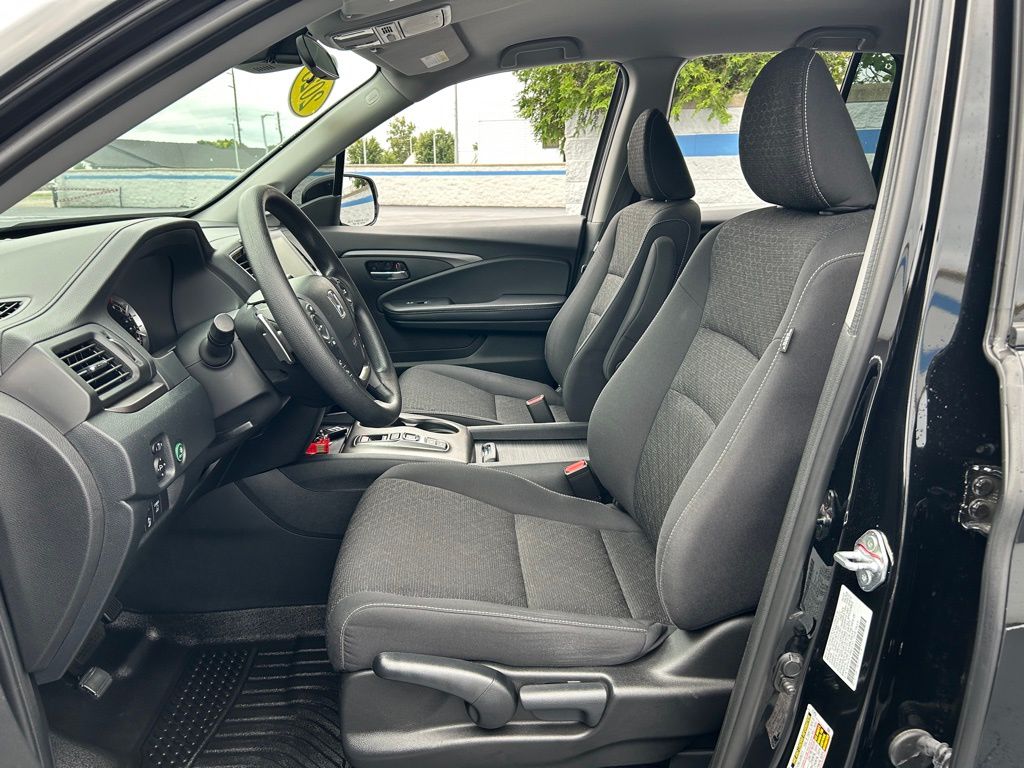 2023 Honda Ridgeline Sport photo 15