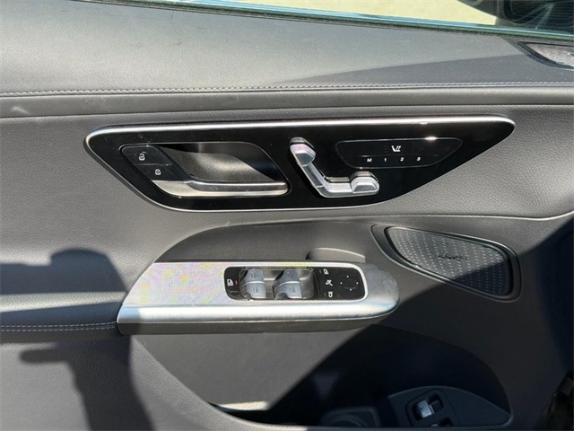 2025 Mercedes Benz GLC 350e 4MATIC photo 18