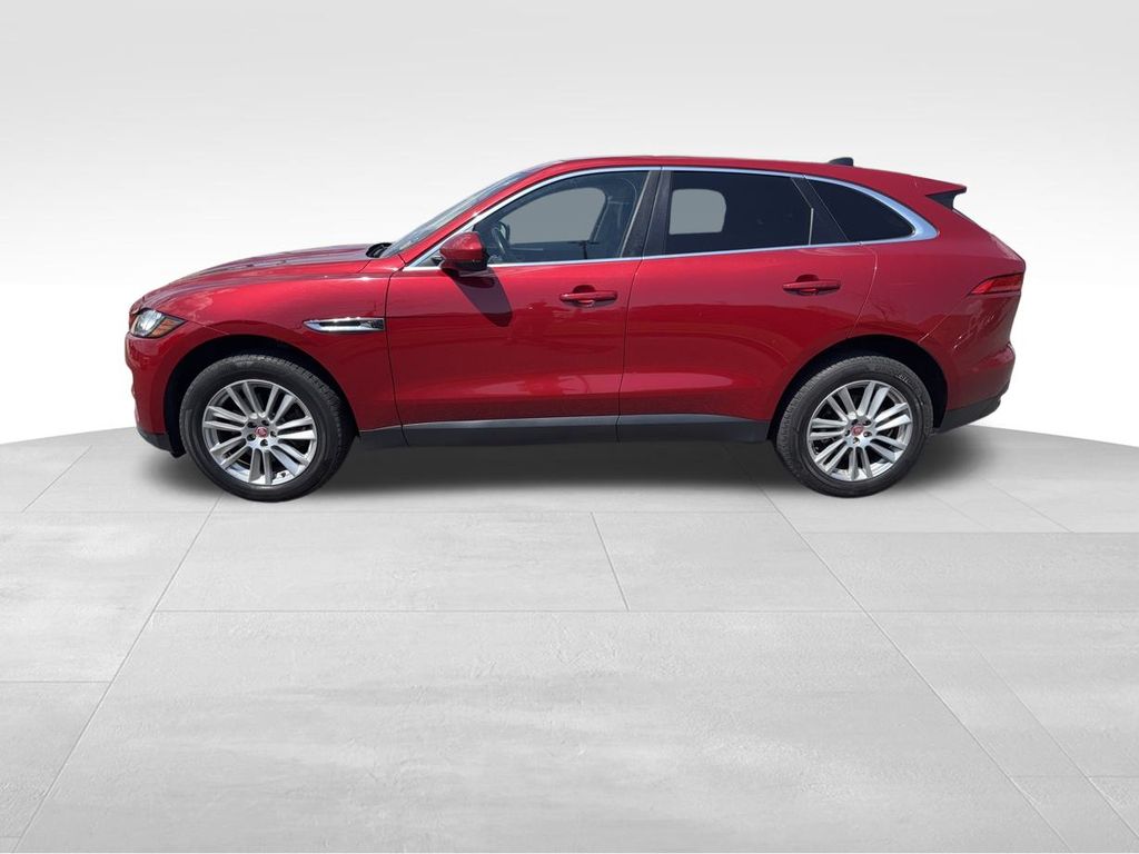 2020 Jaguar F-PACE Prestige photo 7