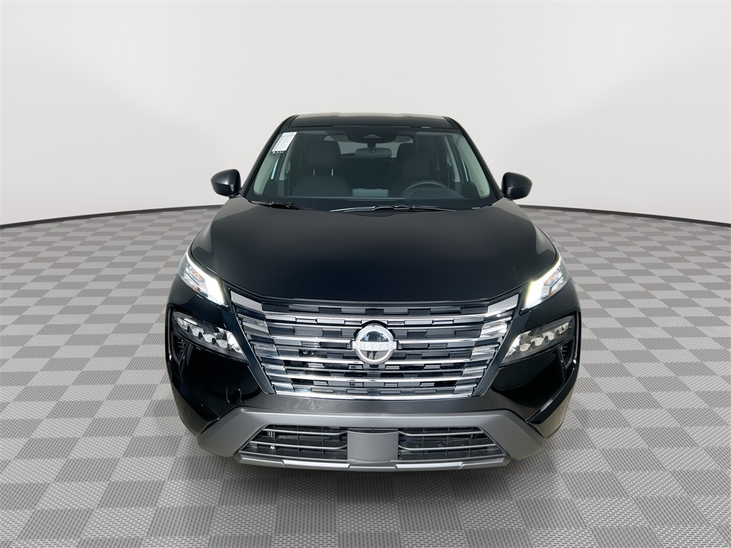 2026 Nissan Rogue S photo 3