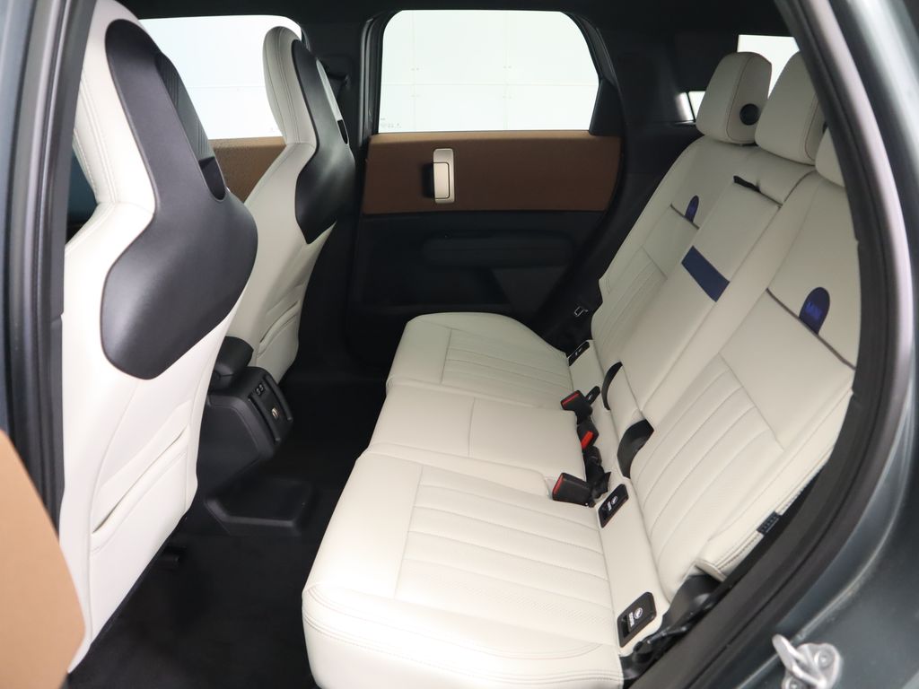2025 Mini Countryman ALL4 Signature photo 21
