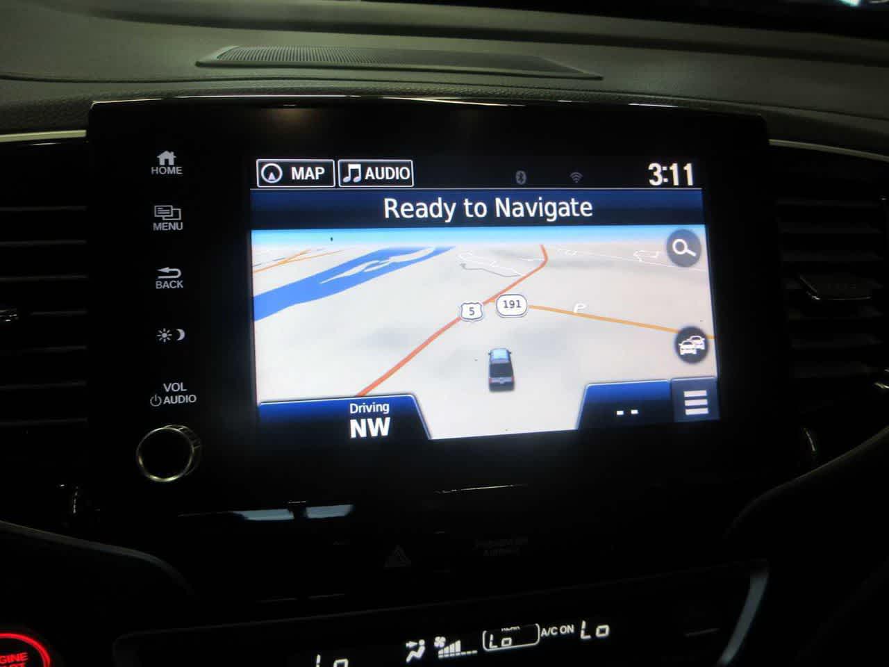 2023 Honda Ridgeline Black Edition photo 4