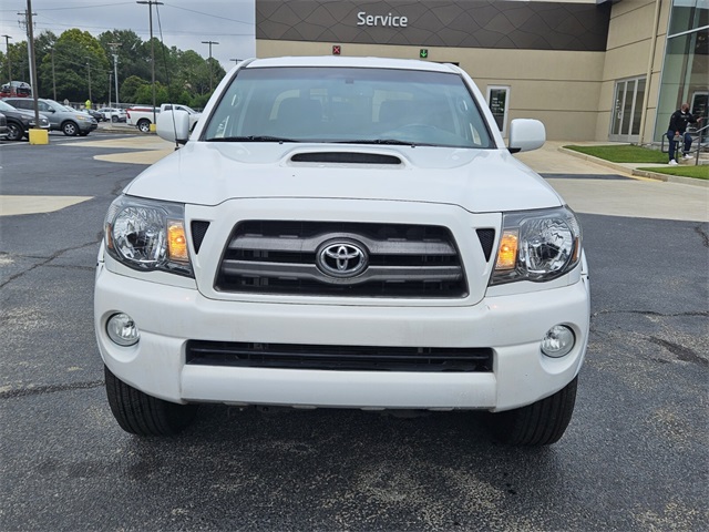 2009 Toyota Tacoma PreRunner photo 2