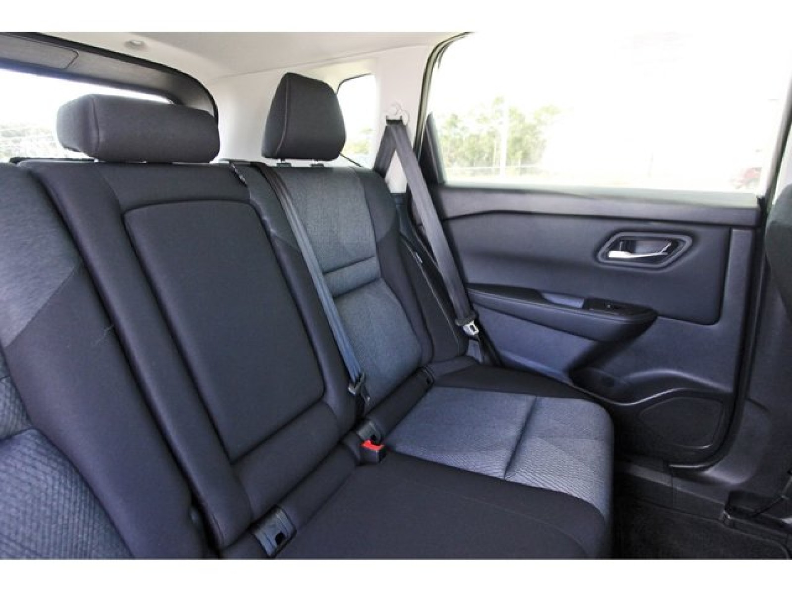 2025 Nissan Rogue SV Silver at Robbins Nissan