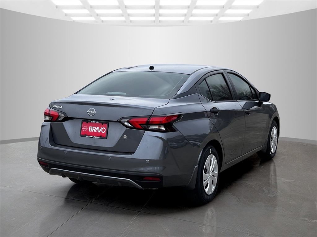 2025 Nissan Versa S photo 5