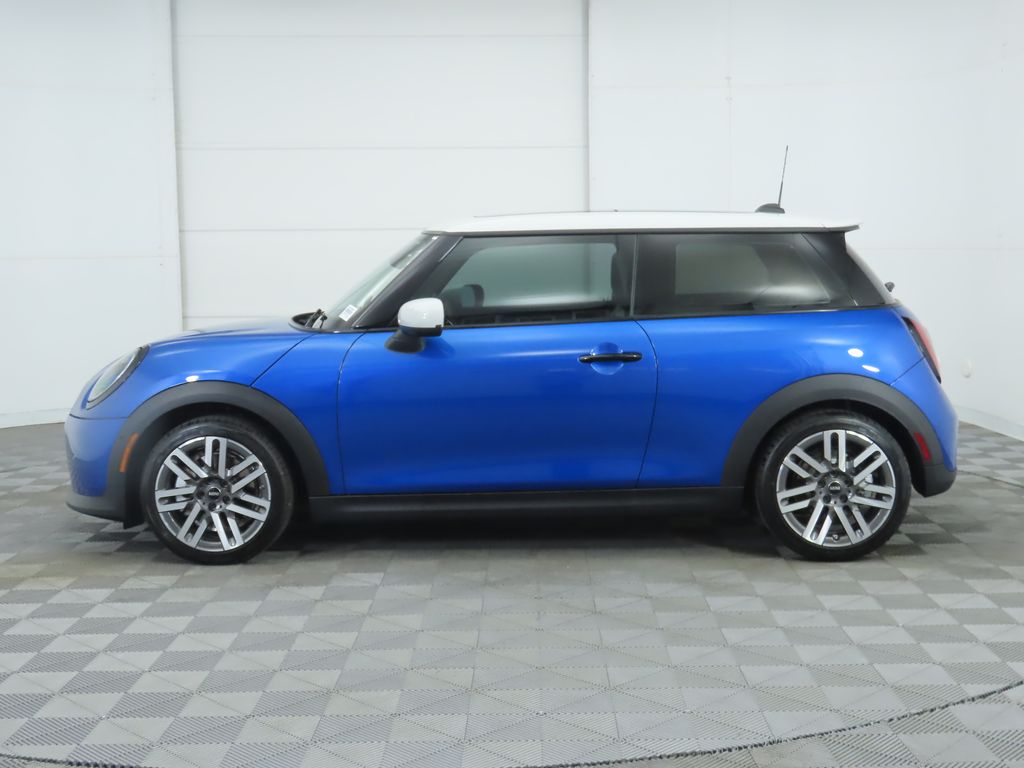 2026 Mini Cooper 2 Door Hardtop Signature photo 7