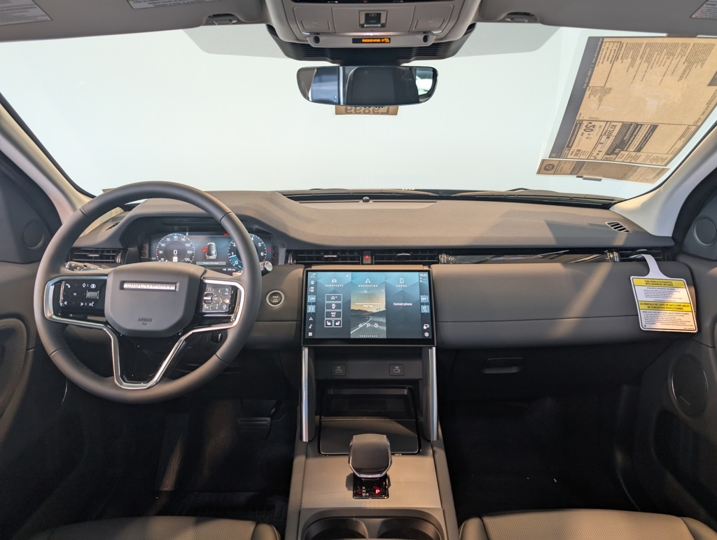 2025 Land Rover Discovery Sport S photo 12