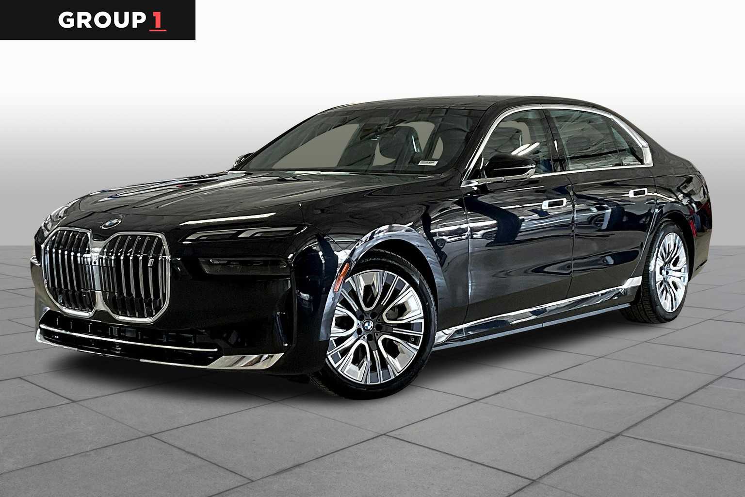 2025 BMW i7 50's photo