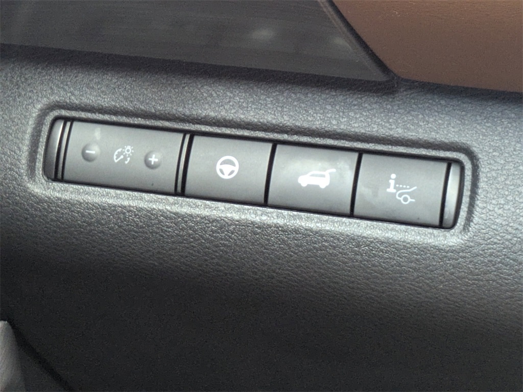 2023 Nissan Pathfinder Platinum photo 21