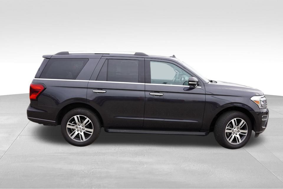 2024 Ford Expedition Limited photo 3
