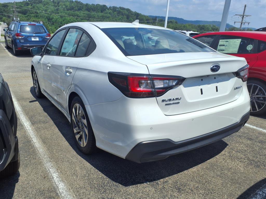 2025 Subaru Legacy Limited photo 3