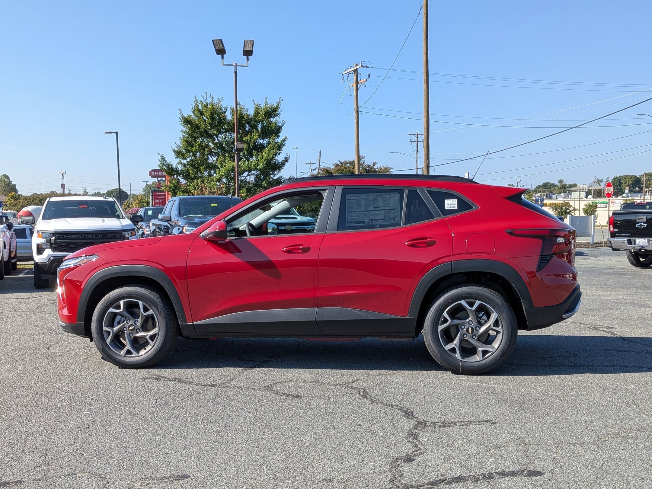 2026 Chevrolet Trax LT photo 2