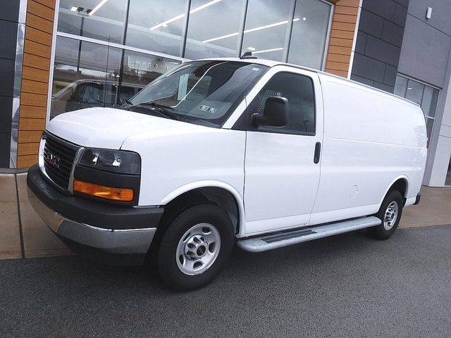 2024 GMC Savana Cargo Work Van's photo