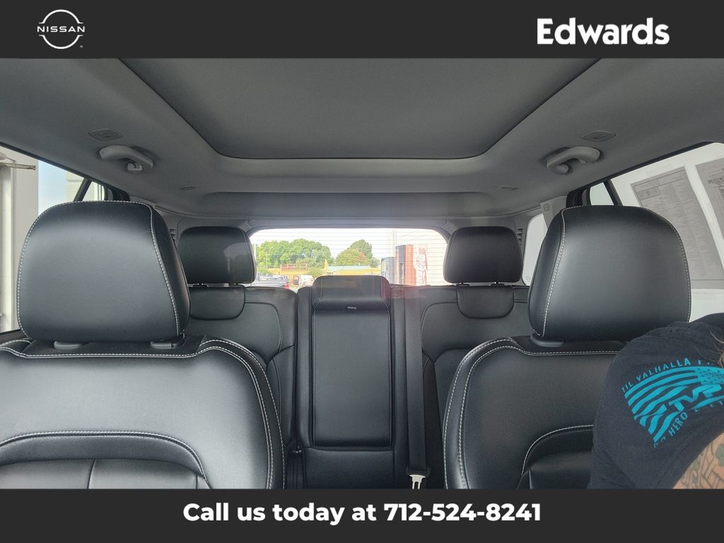 2023 Jeep Cherokee 4xe photo 35