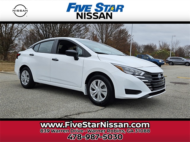 2025 Nissan Versa Sedan S's photo