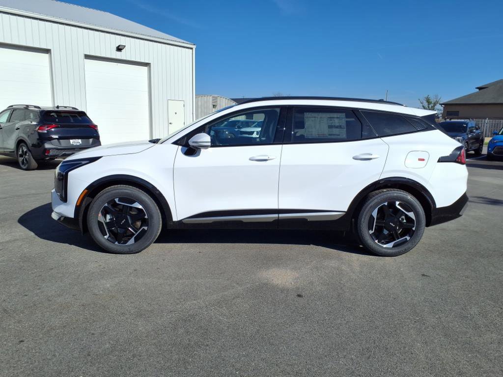 2026 Kia Sportage SX photo 3