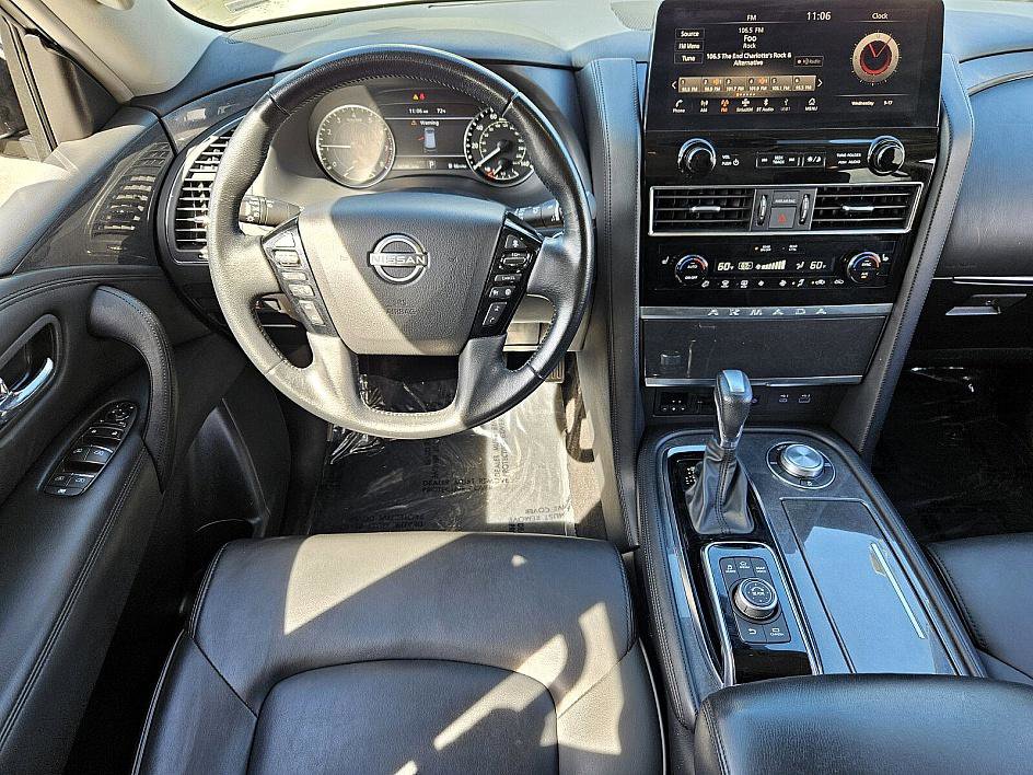 2023 Nissan Armada SV photo 6