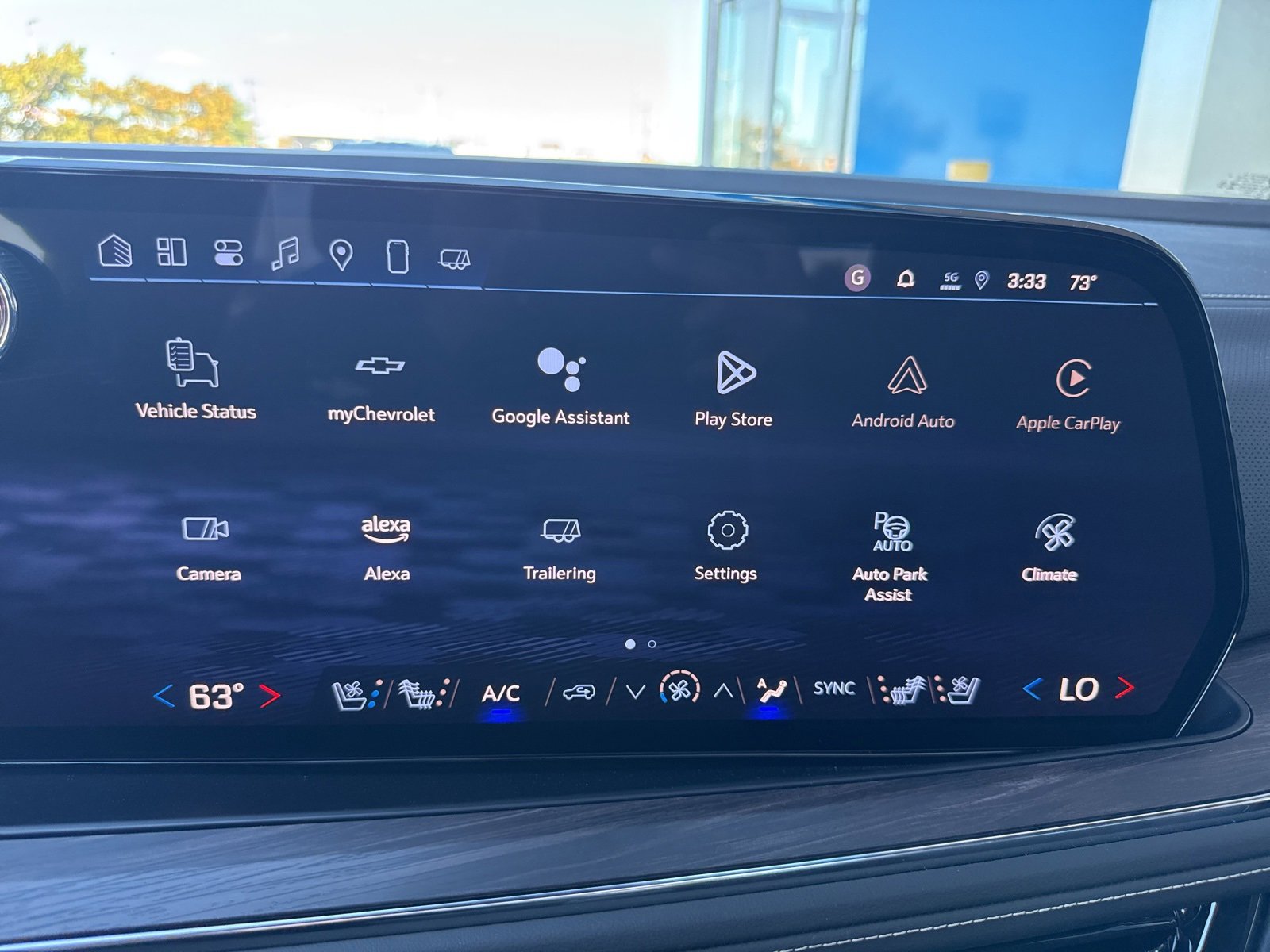 2025 Chevrolet Tahoe Premier photo 20
