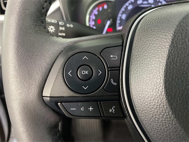 2023 Toyota RAV4 XLE photo 13
