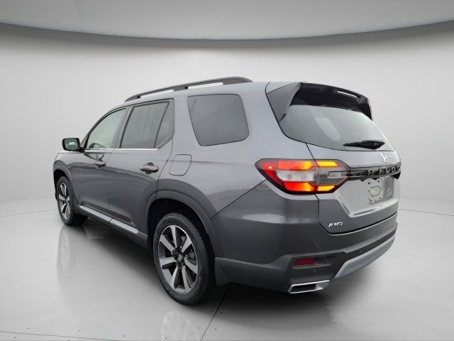 2025 Honda Pilot Elite photo 4