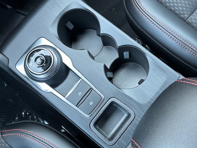 2025 Ford Escape ST-Line Select photo 18