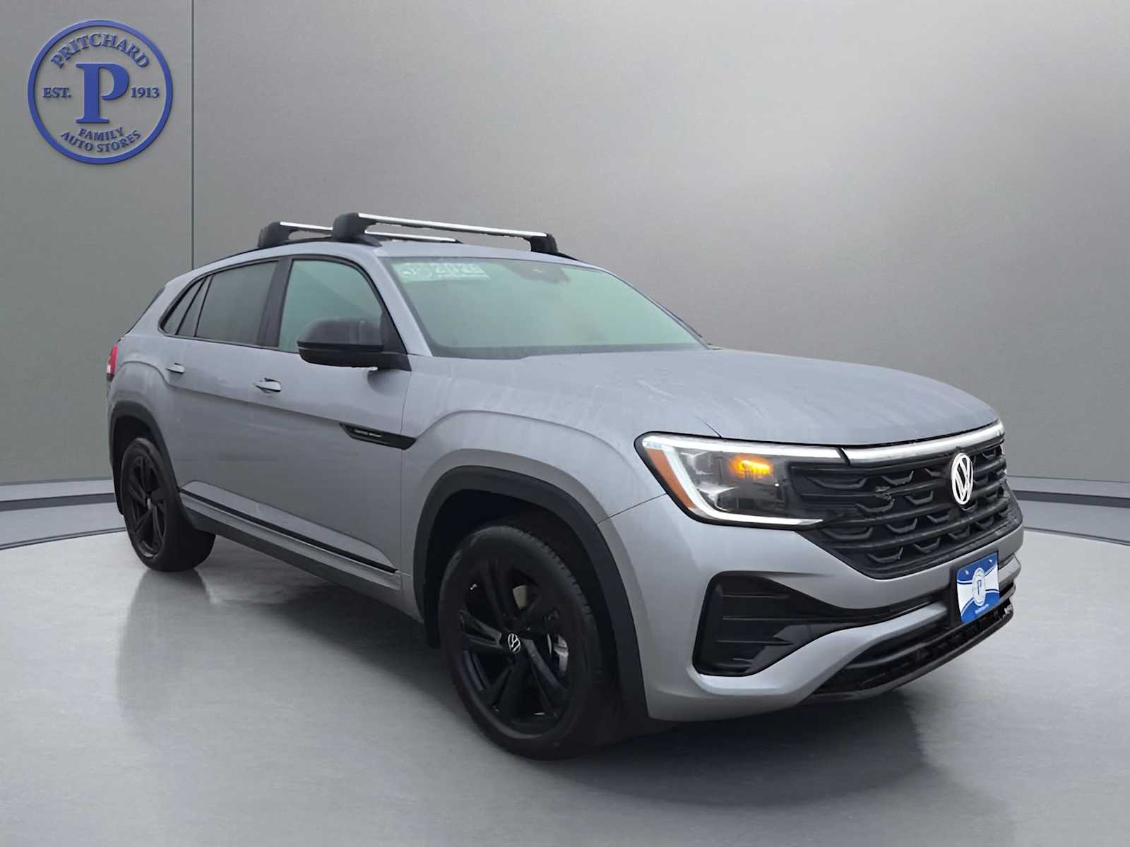2026 Volkswagen Atlas Cross Sport SEL R-LINE's photo