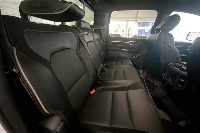 2024 Ram 1500 Laramie photo 23