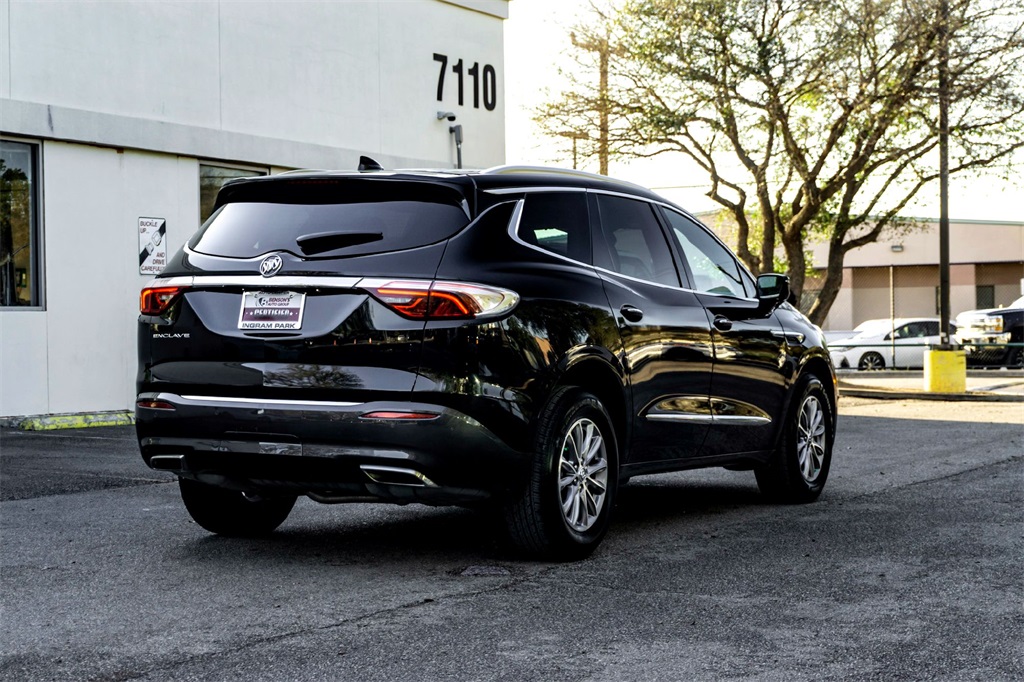 2024 Buick Enclave Premium photo 4