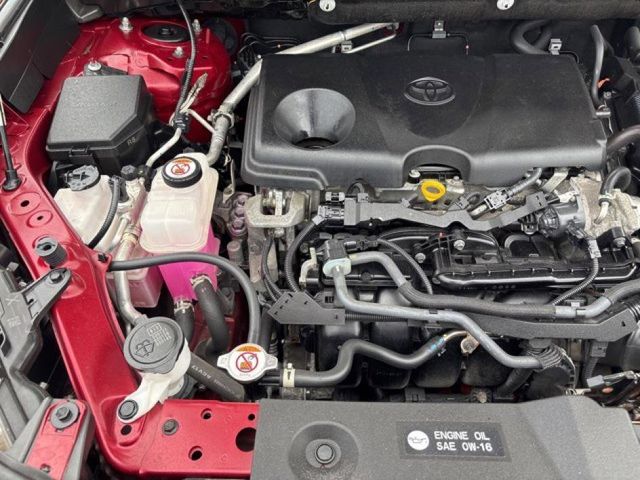 2022 Toyota RAV4 Hybrid XLE photo 31