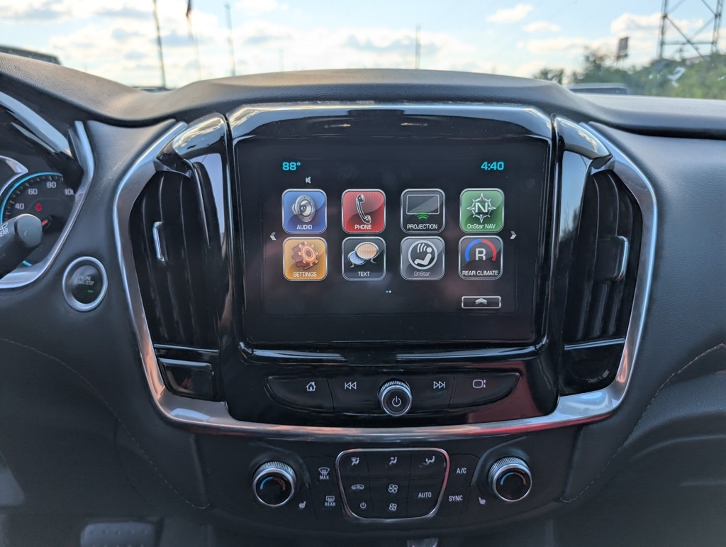 2019 Chevrolet Traverse Cloth 1LT photo 13