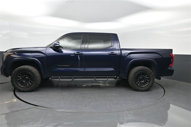 2022 Toyota Tundra Limited photo 2