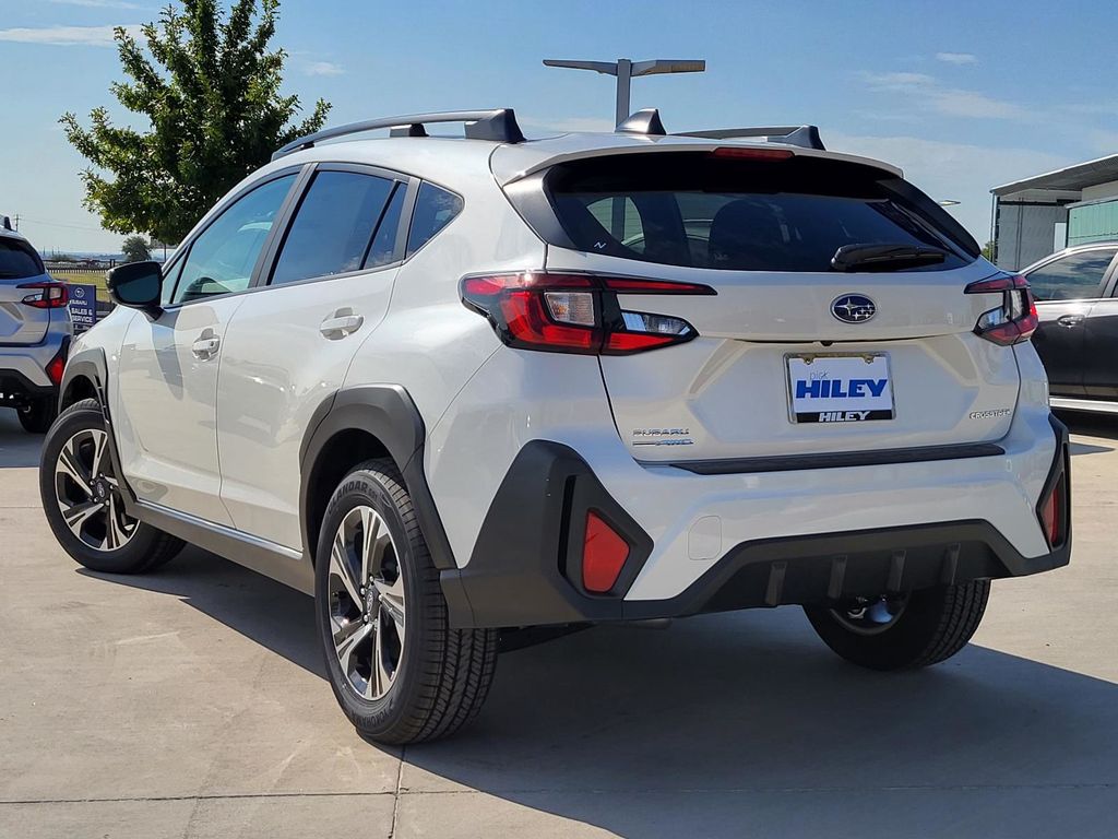 2025 Subaru Crosstrek Premium photo 3