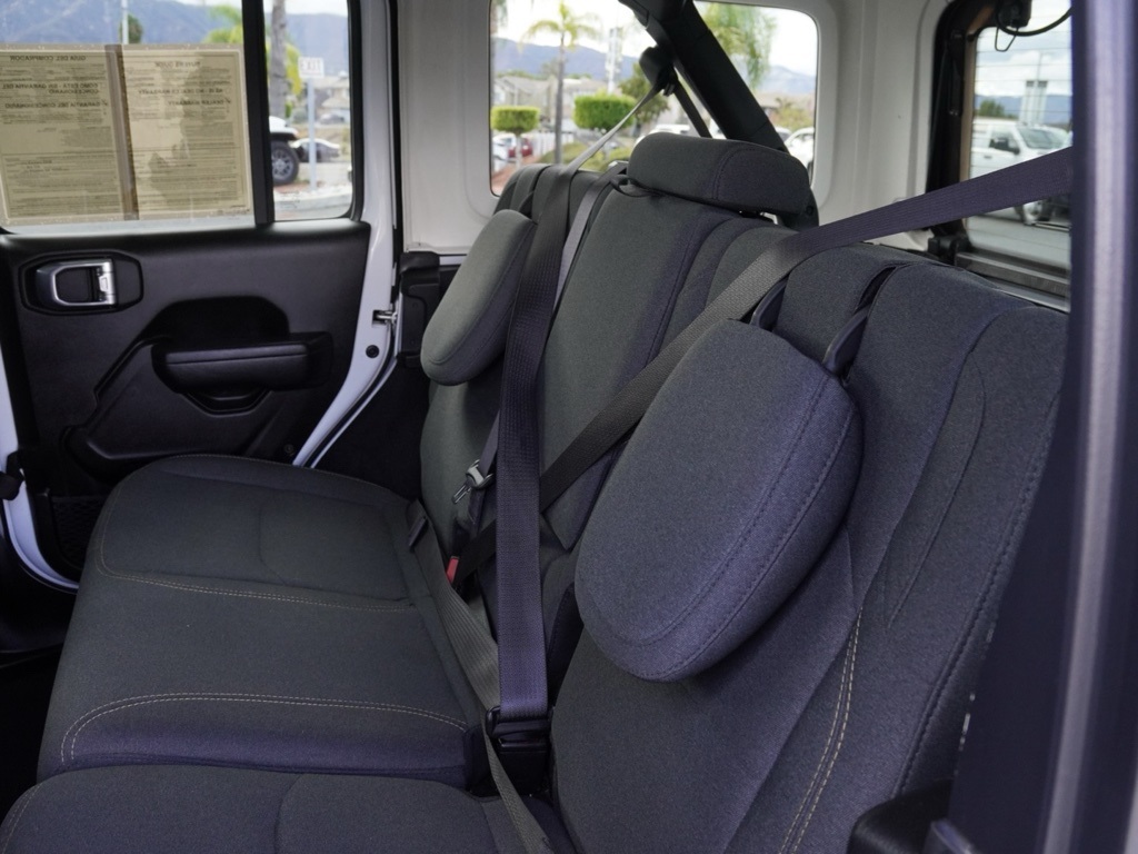 Used 2024 White Jeep Sport S 4xe image 22