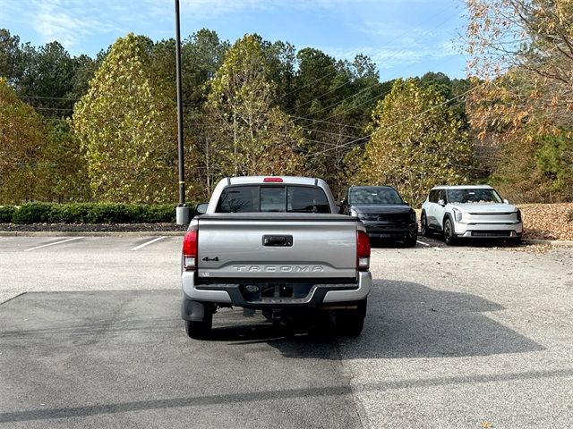 2021 Toyota Tacoma SR photo 4