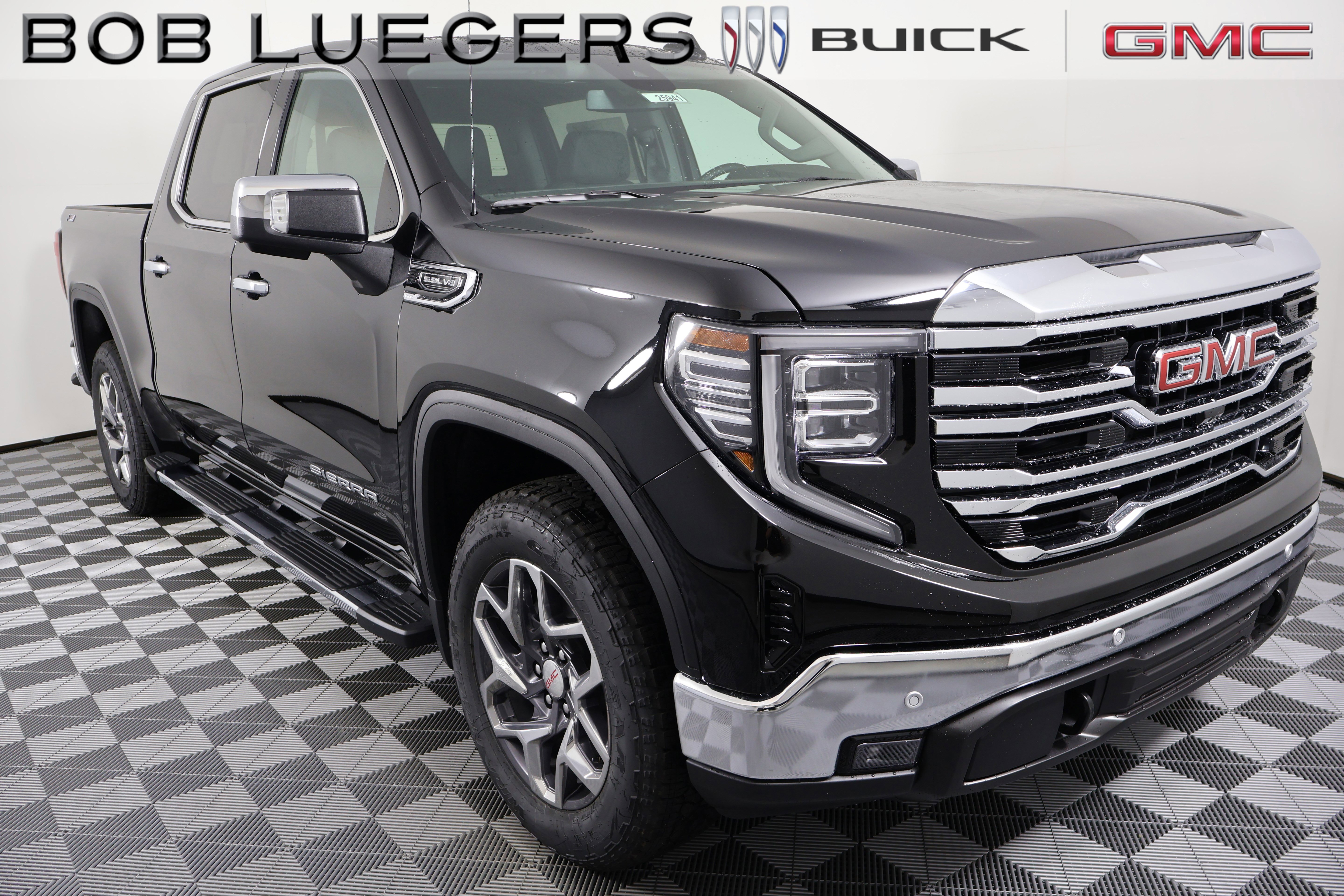 2026 GMC Sierra 1500 SLT's photo