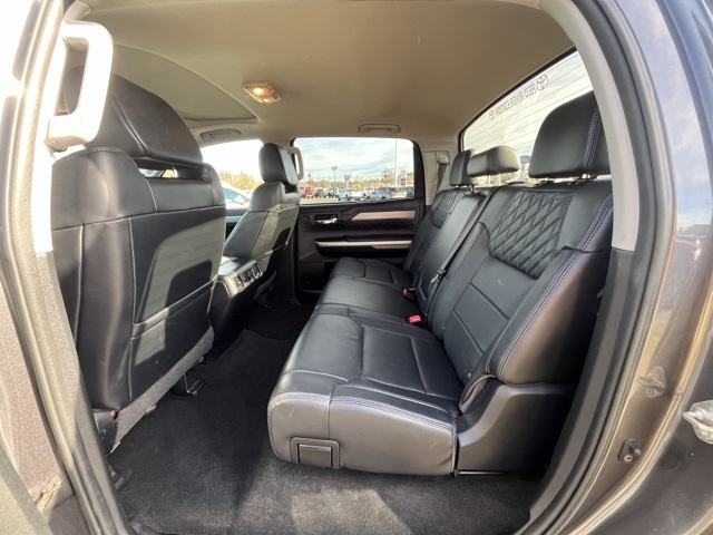 2017 Toyota Tundra Platinum photo 4