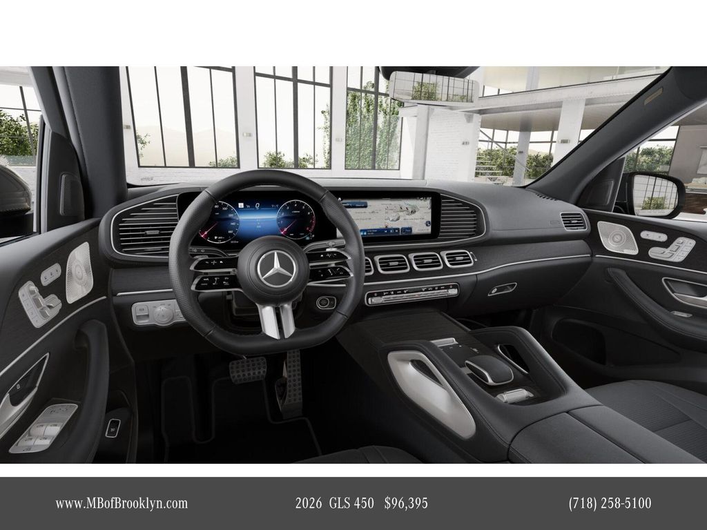 2026 Mercedes Benz GLS 450 4MATIC photo 3