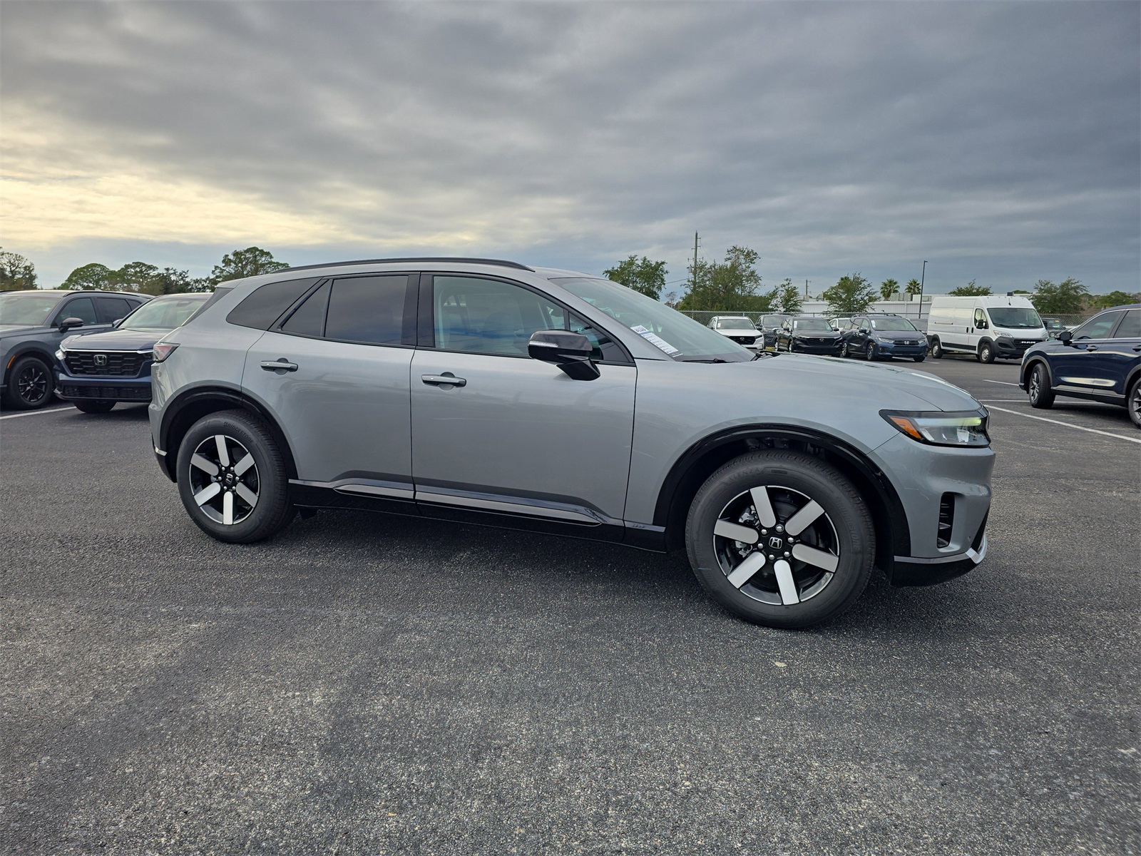 2026 Honda Prologue Touring's photo