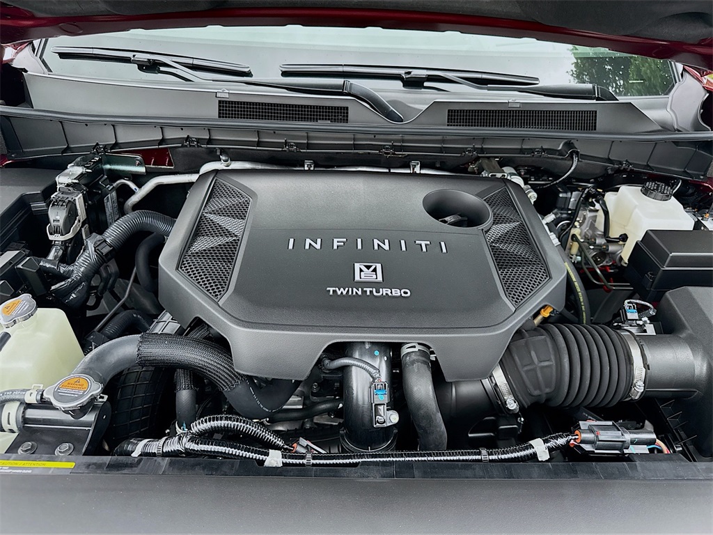 2026 Infiniti QX80 Luxe photo 31