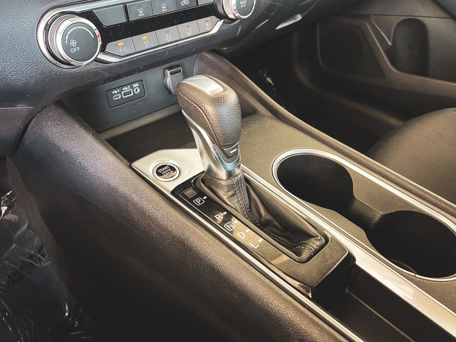 2022 Nissan Altima 2.5 SV photo 16