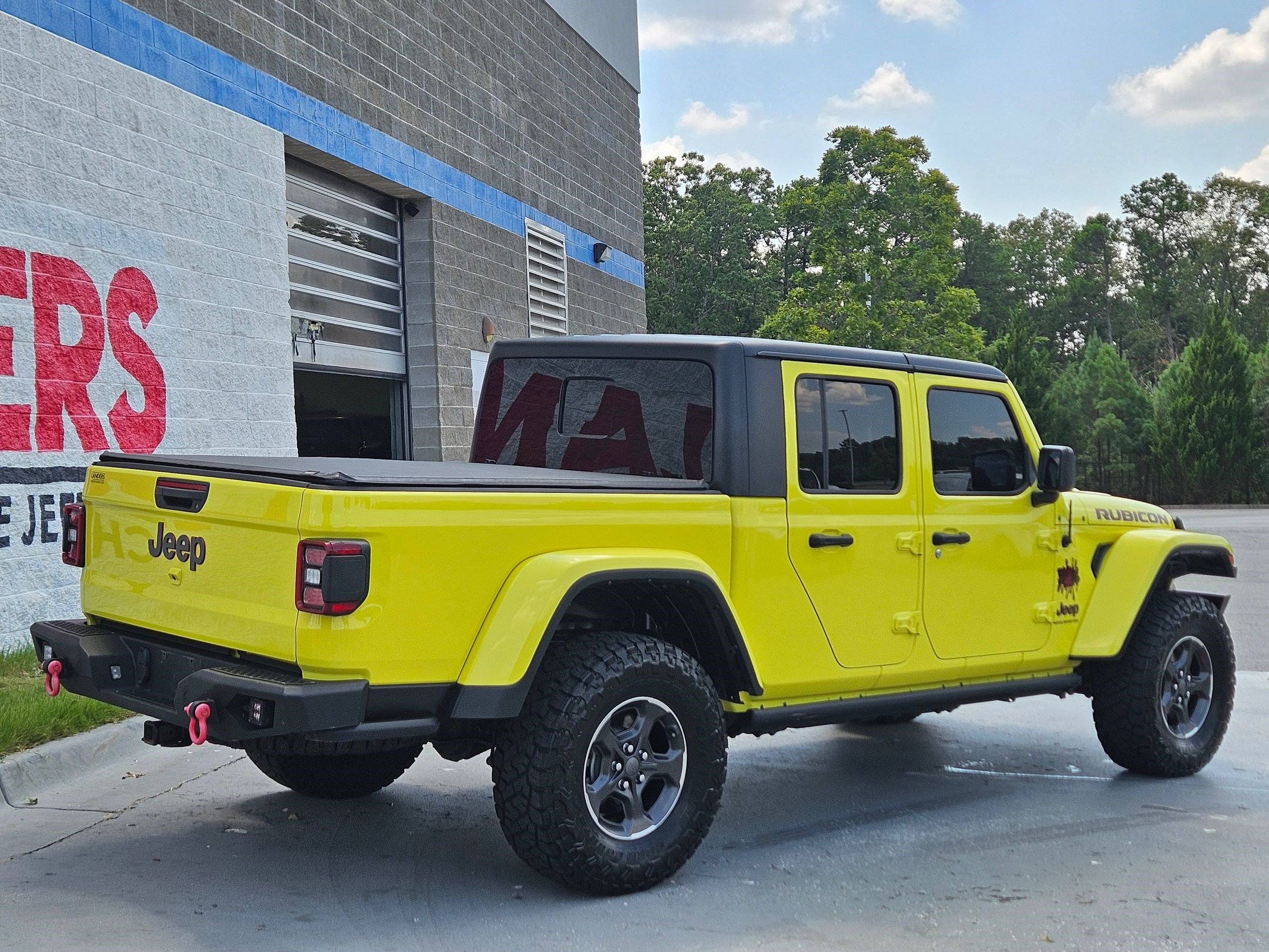 2023 Jeep Gladiator Rubicon photo 6
