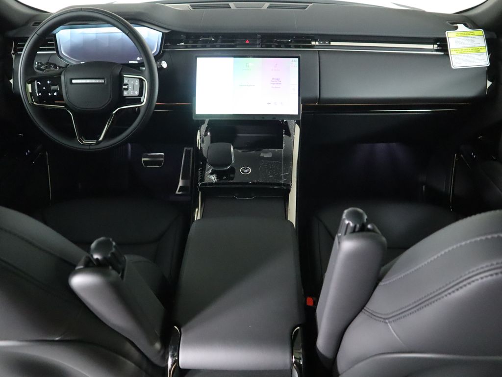 2025 Land Rover Range Rover Sport SE photo 13