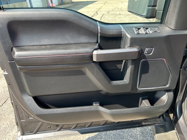 2018 Ford F-150 Lariat photo 9